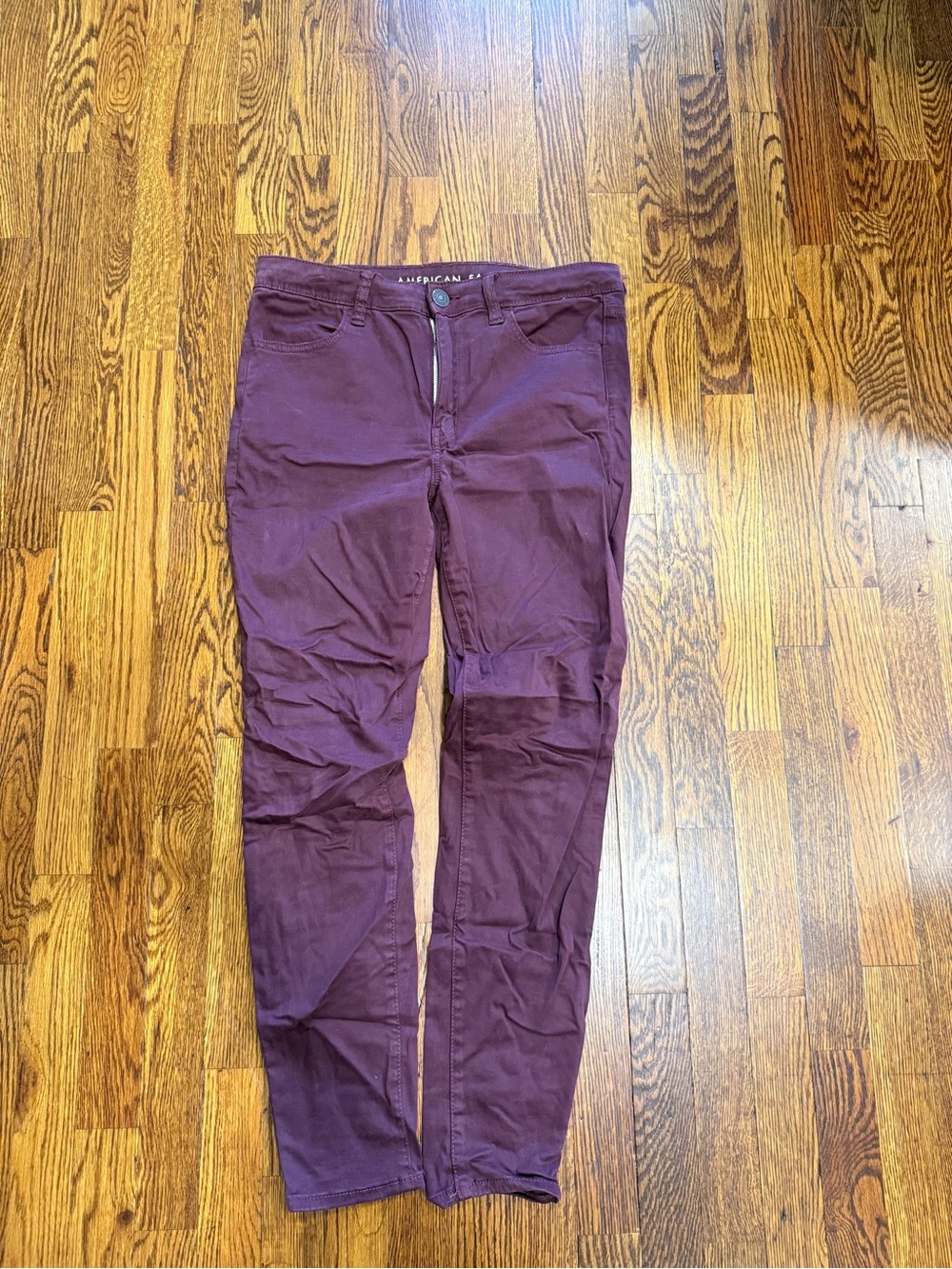 American Eagle Outfitters Skinny Pants in Maroon